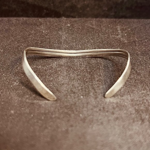 Vintage Sterling Silver Triple Wave Cuff Bracelet (3793) - Picture 5 of 7